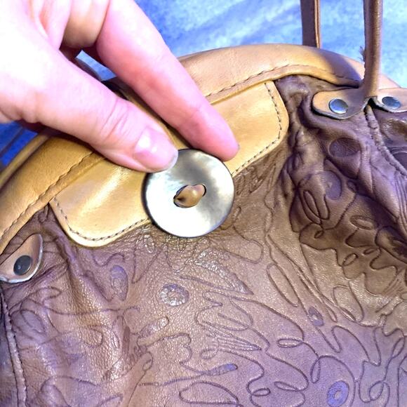 Vintage Arto New York Leather Shoulder Bag 70s 80s, Boho Hippie Purse, Large - Picture 2 of 11